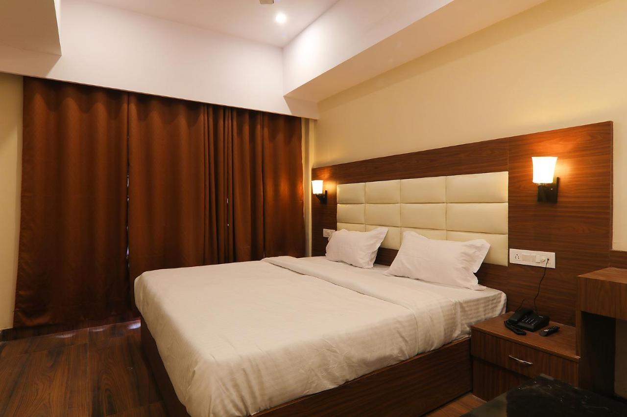FabHotel Skyline Lucknow Exterior foto