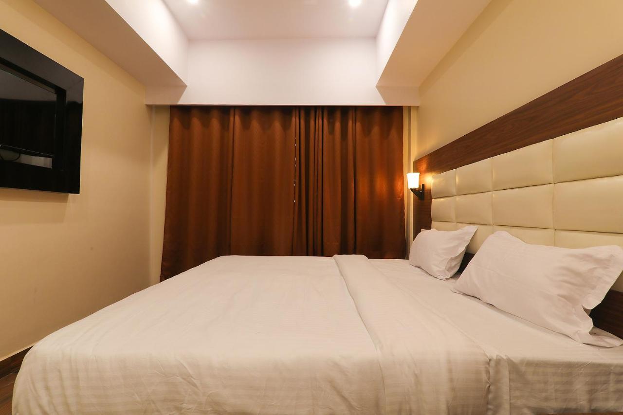 FabHotel Skyline Lucknow Exterior foto